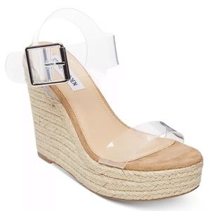 SOLD ✨HOST PICK✨NEW Steve Madden PVC Wedges